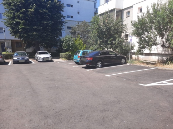 17 locuri de parcare reabilitate în cartierul Popa Șapcă